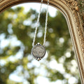 The Lily necklace