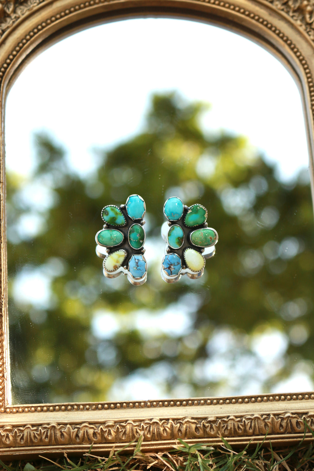 The Holly earrings