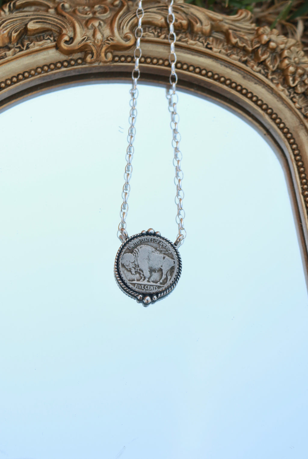 The Mesa necklace